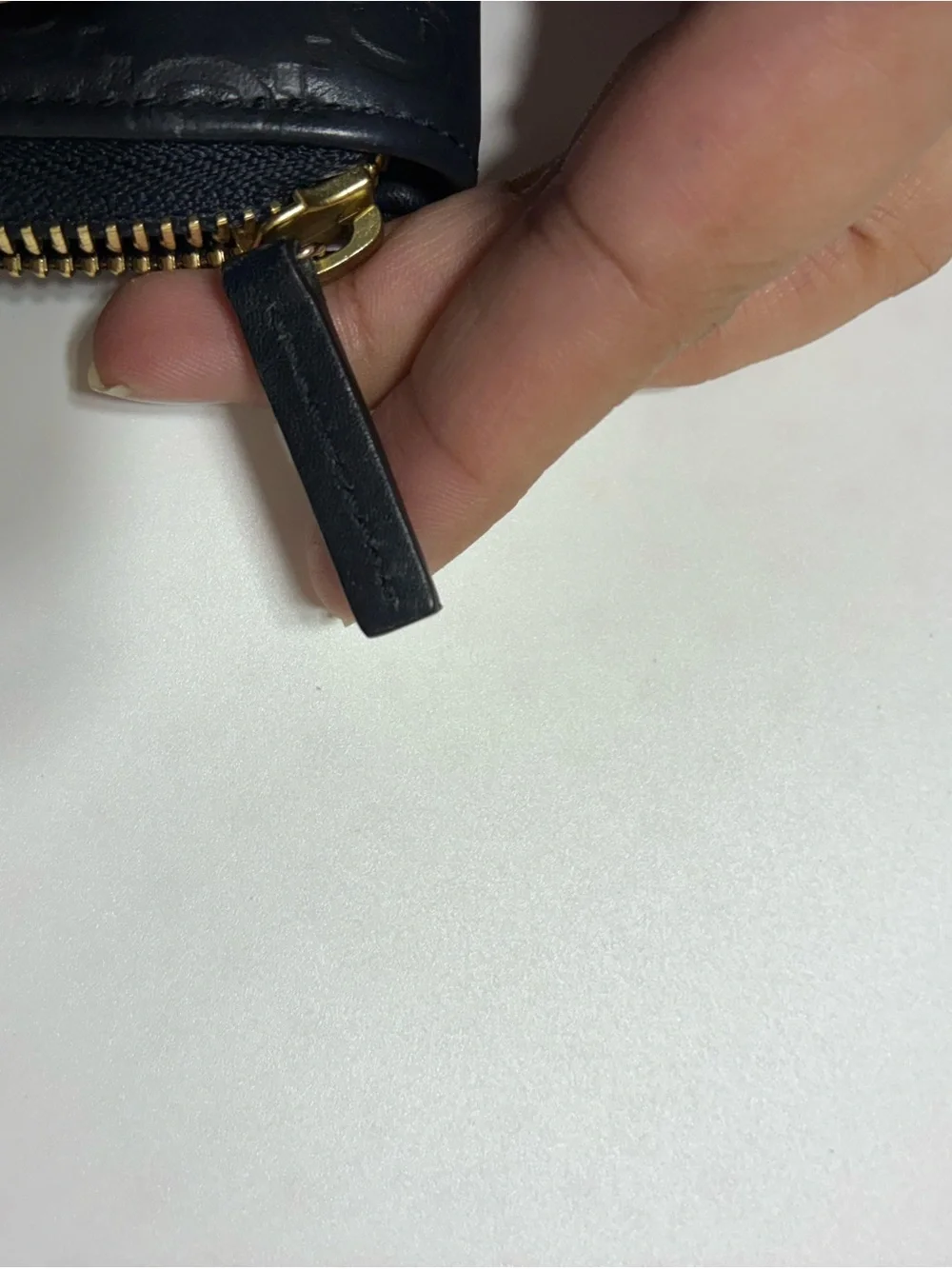 Gucci Black Embossed GG Continental Card Holder Wallet